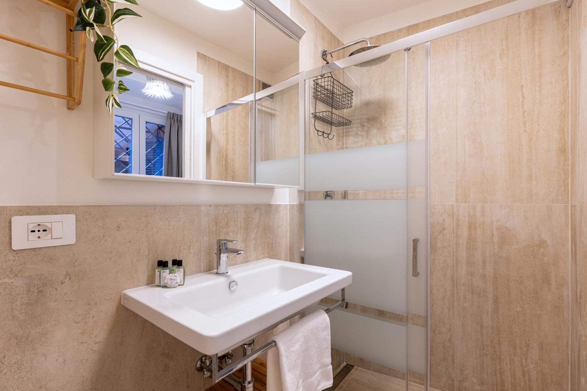 As Feel - Trastevere Nest With Secret Patio * Rom