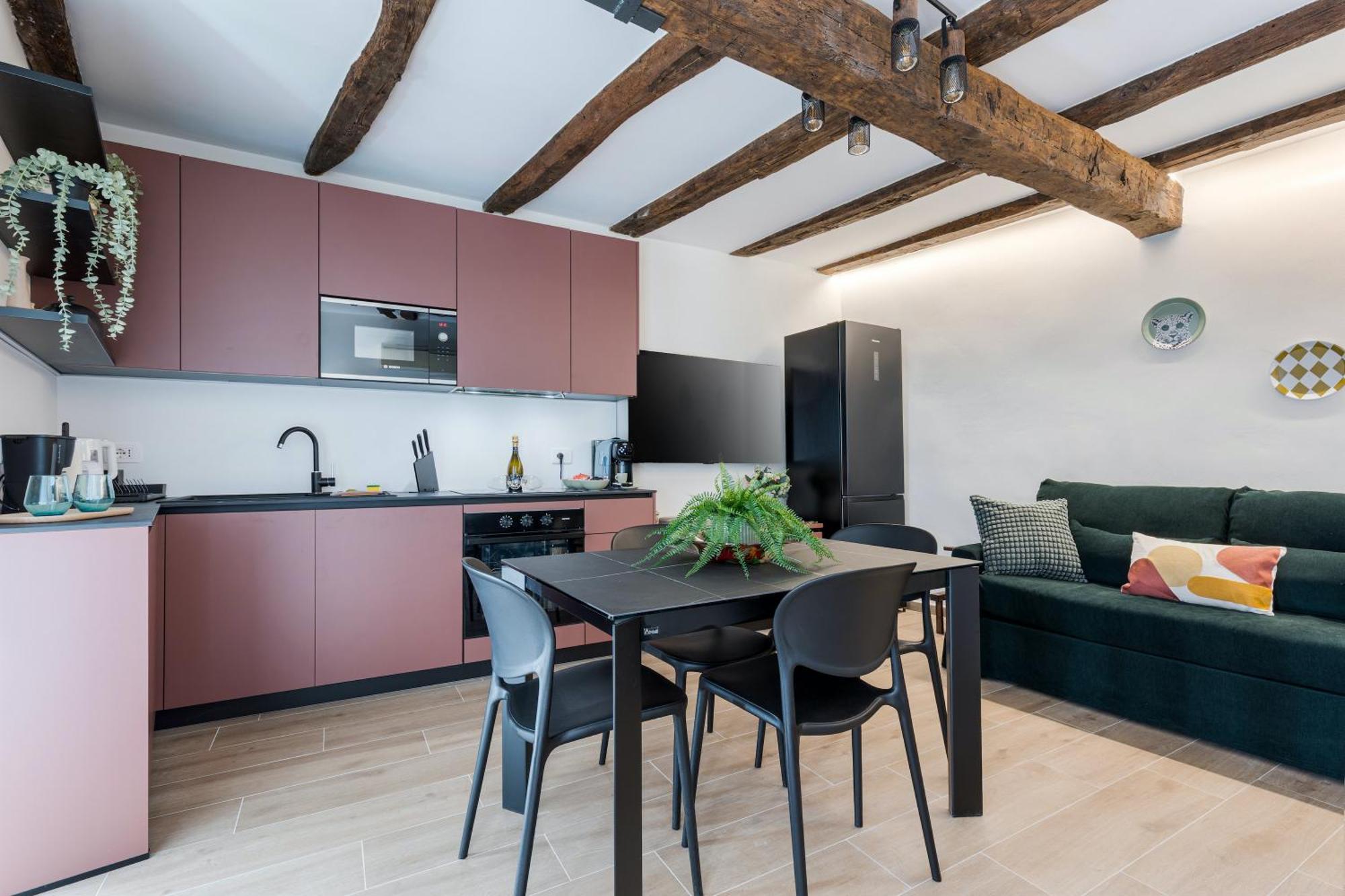 As Feel - Trastevere Nest With Secret Patio Rom