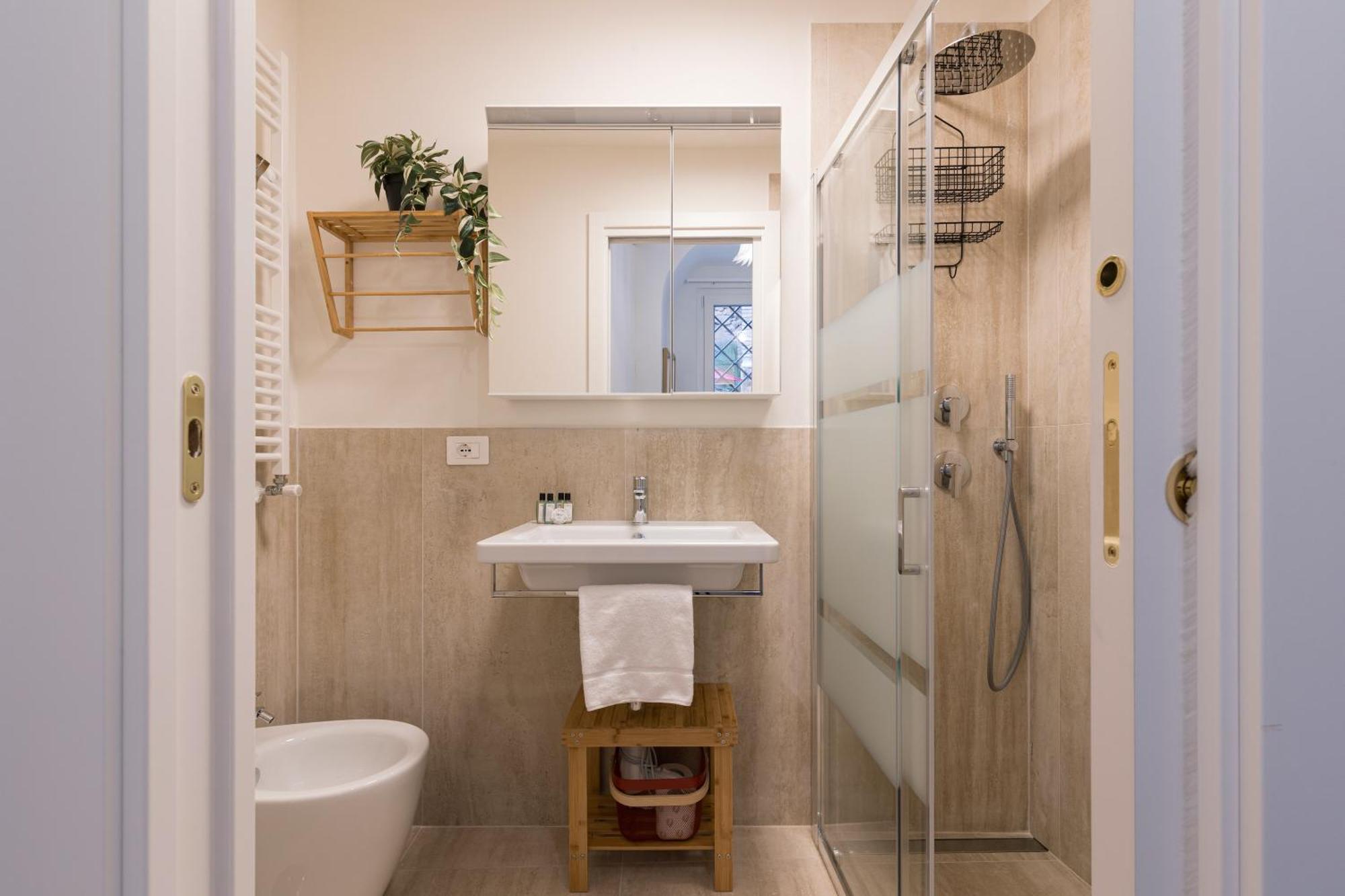 As Feel - Trastevere Nest With Secret Patio Apartment Rom
