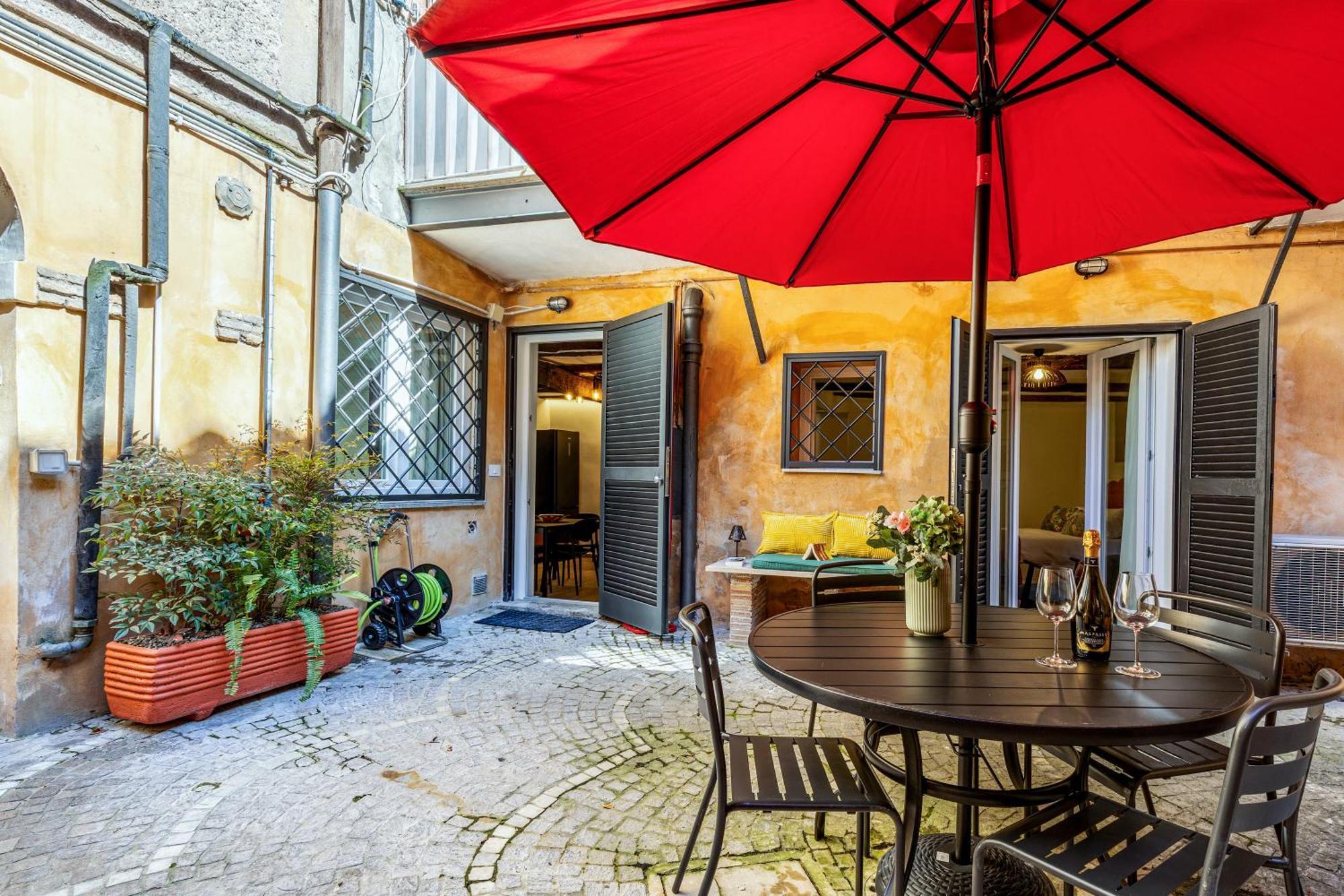 Apartment As Feel - Trastevere Nest With Secret Patio Rom